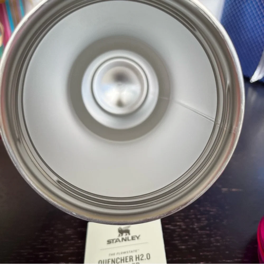 The Barbie x Stanley 80’s Tumbler - Picture 3 of 3